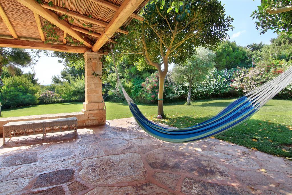 Vouliagmeni Villa Athena Bagian luar foto